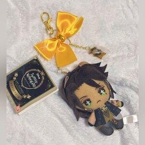 Twisted Wonderland ツイステ Leona Kingscholar Mascot charm bow keychain nui